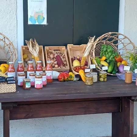 Open Cascina مزرعة للإقامة