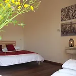Open Cascina Alloggio per agriturismo Colico
